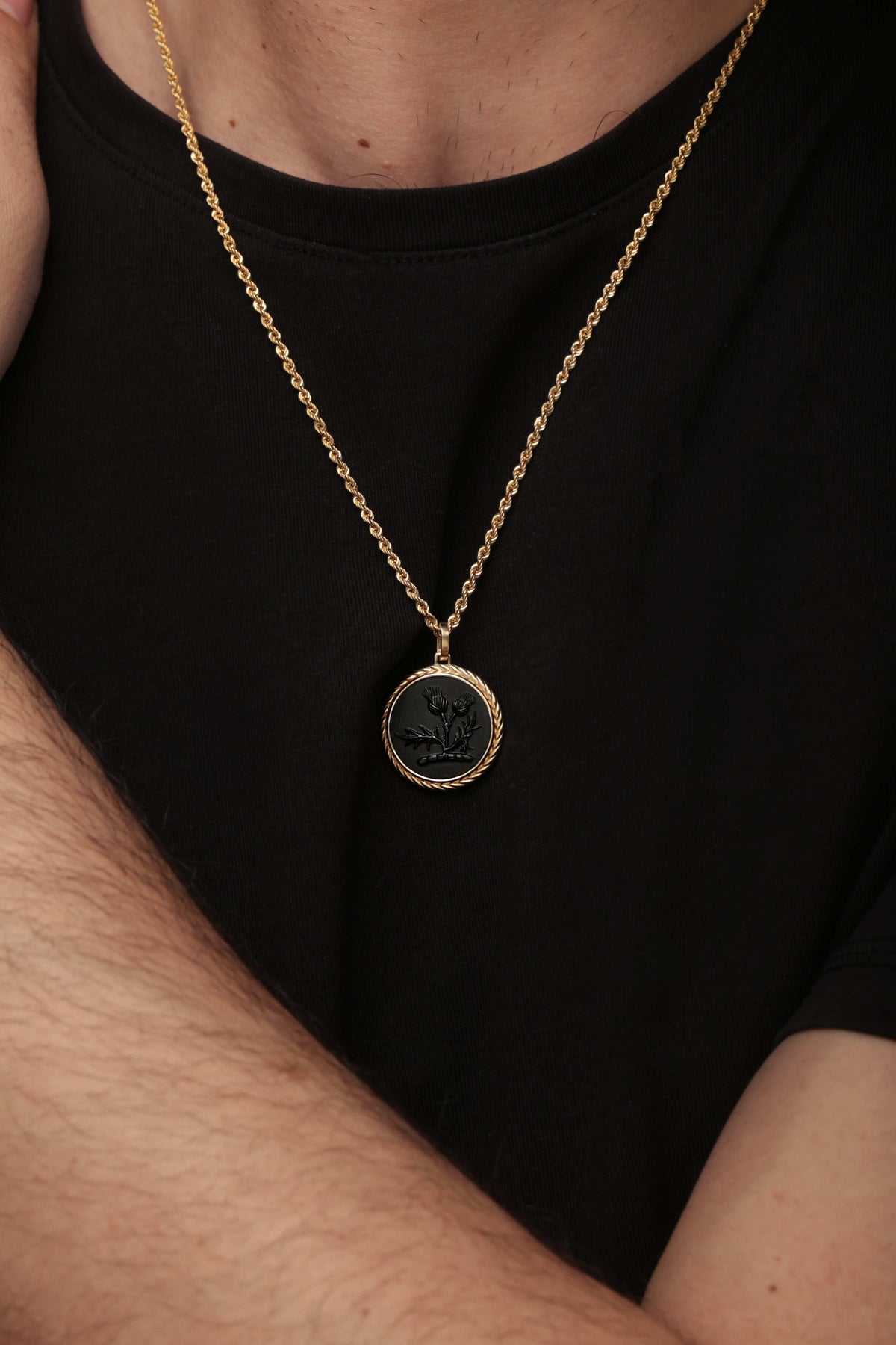 ONYX THISTLE NECKLACE