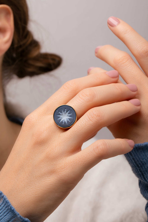 SARDONYX COMPASS RING