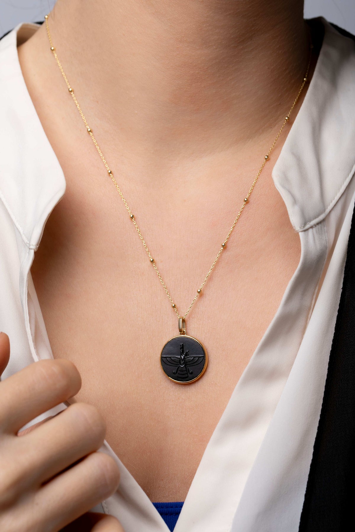ONYX FARAVAHAR NECKLACE