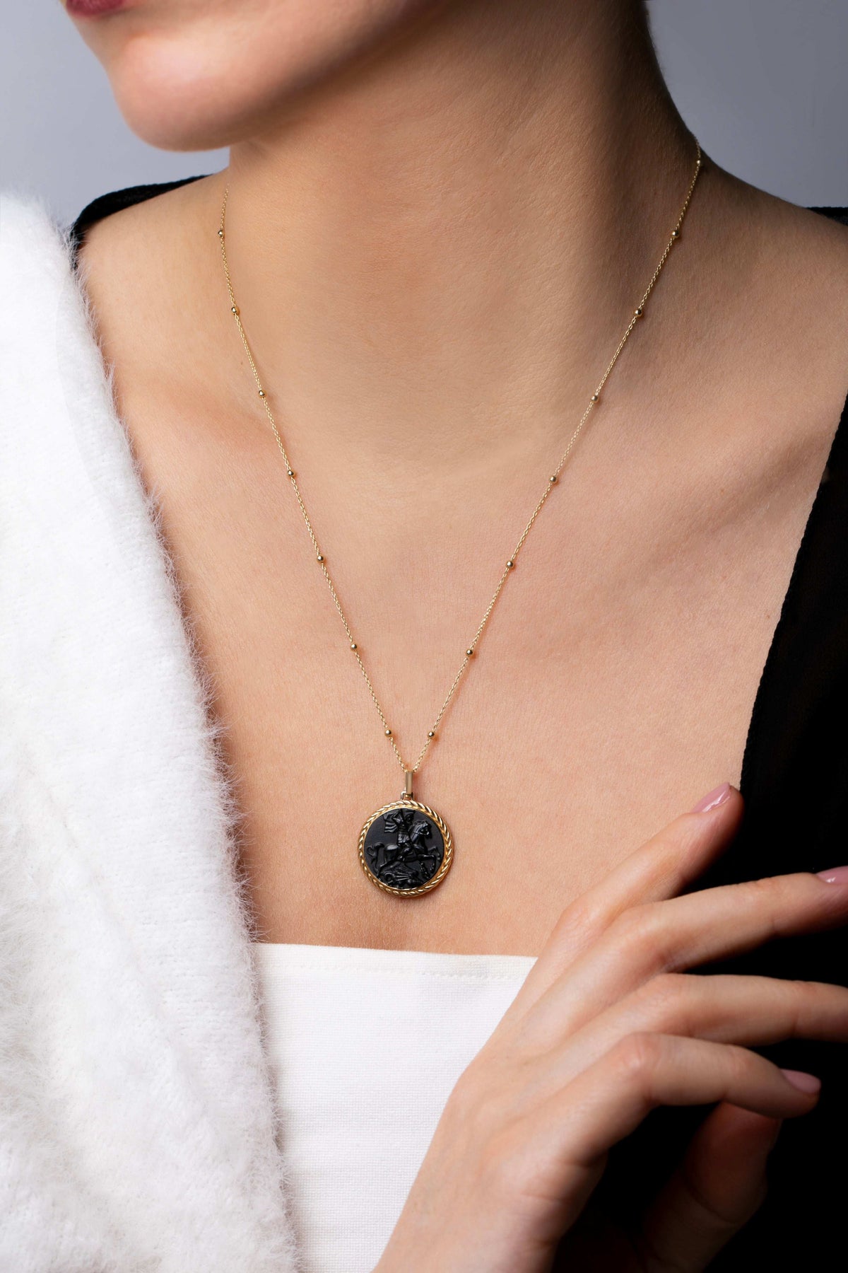 ONYX SAINT GEORGE NECKLACE
