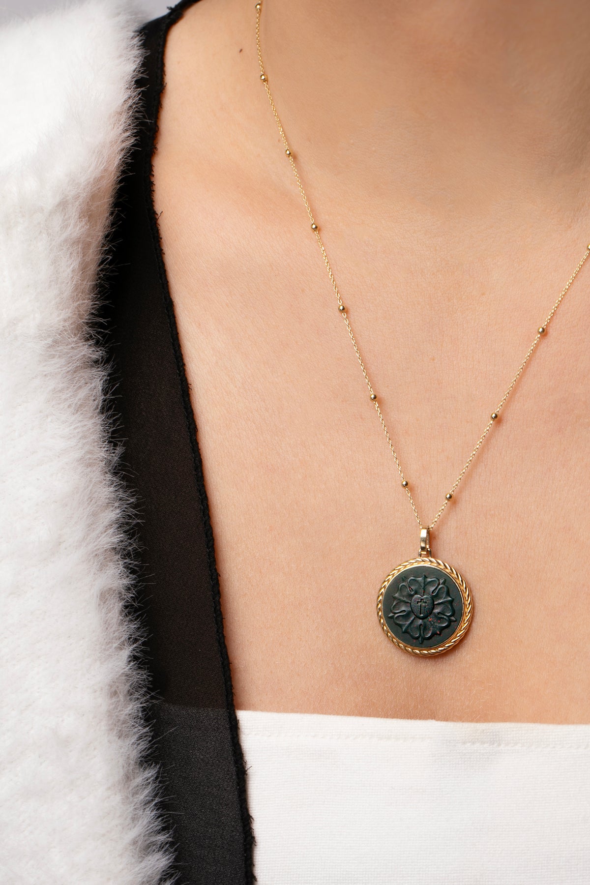 BLOODSTONE LUTHER ROSE NECKLACE