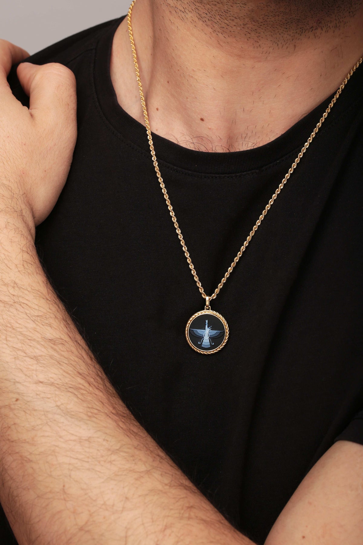 SARDONYX FARAVAHAR NECKLACE