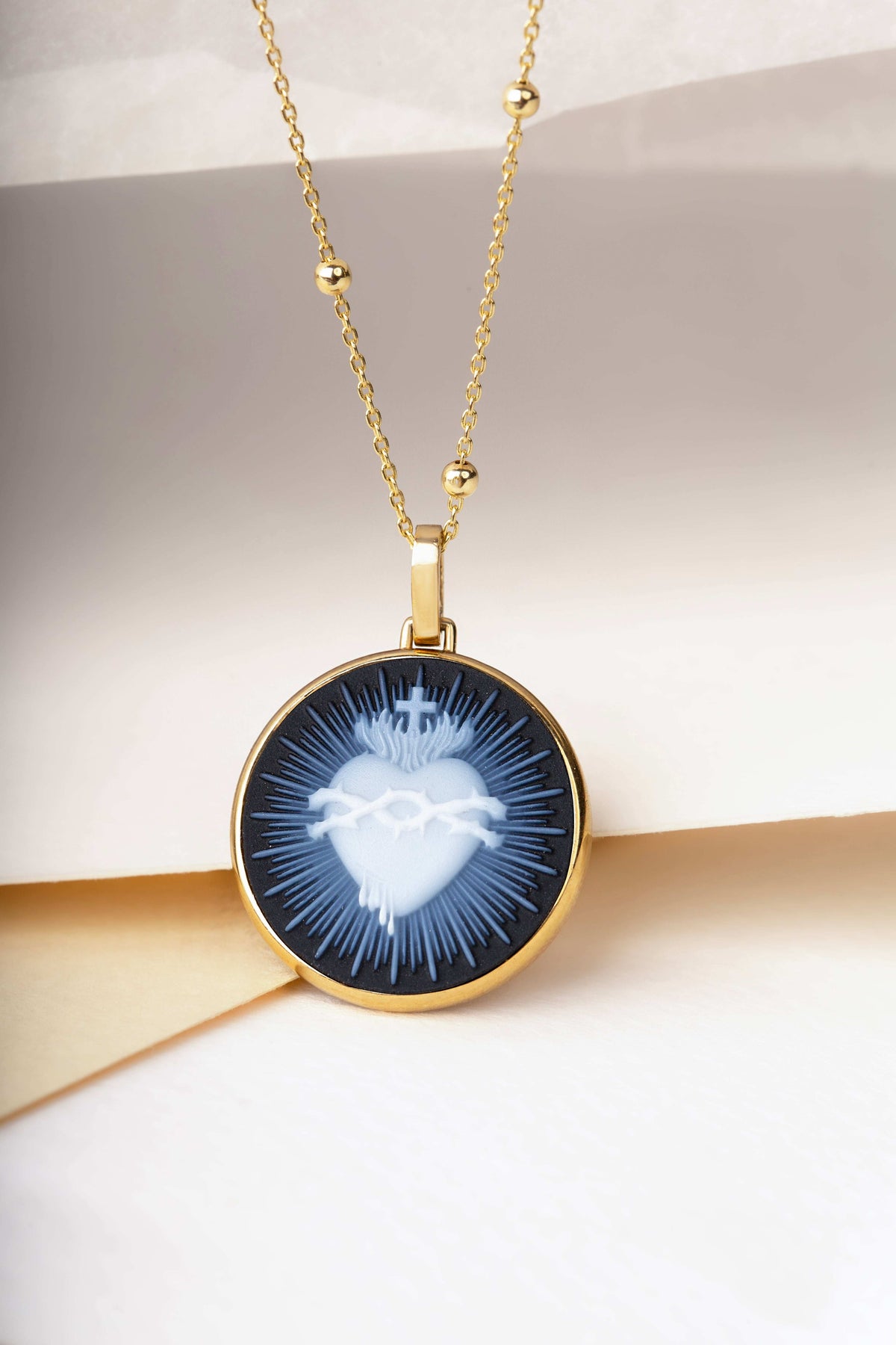 SARDONYX SACRED HEART NECKLACE