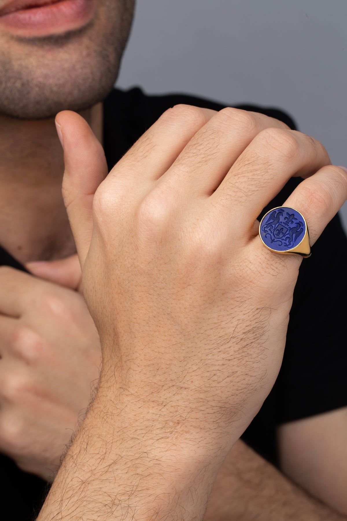 LAPIS LAZULI FAMILY CREST RING