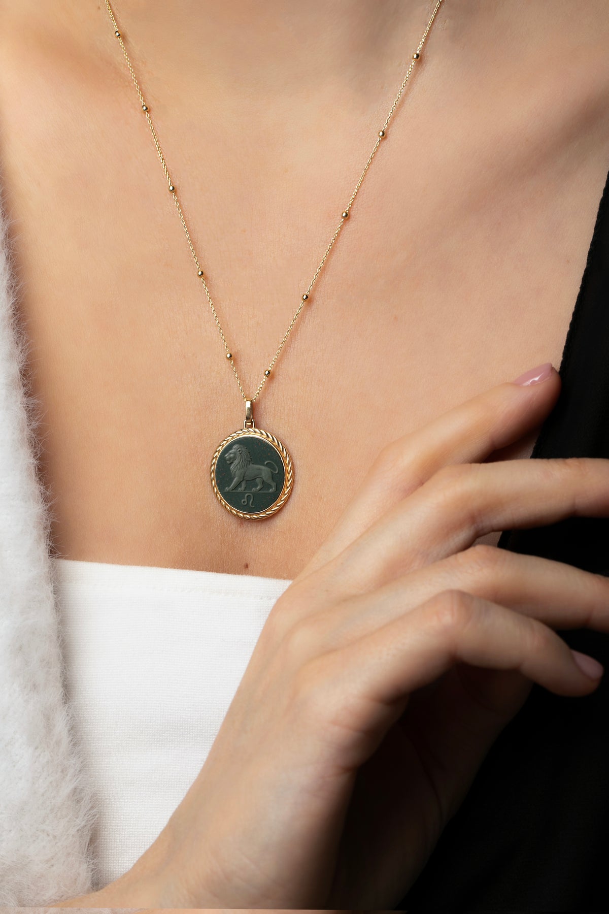 BLOODSTONE LEO NECKLACE