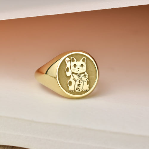 14K Gold Maneki Neko Lucky Cat Signet Ring