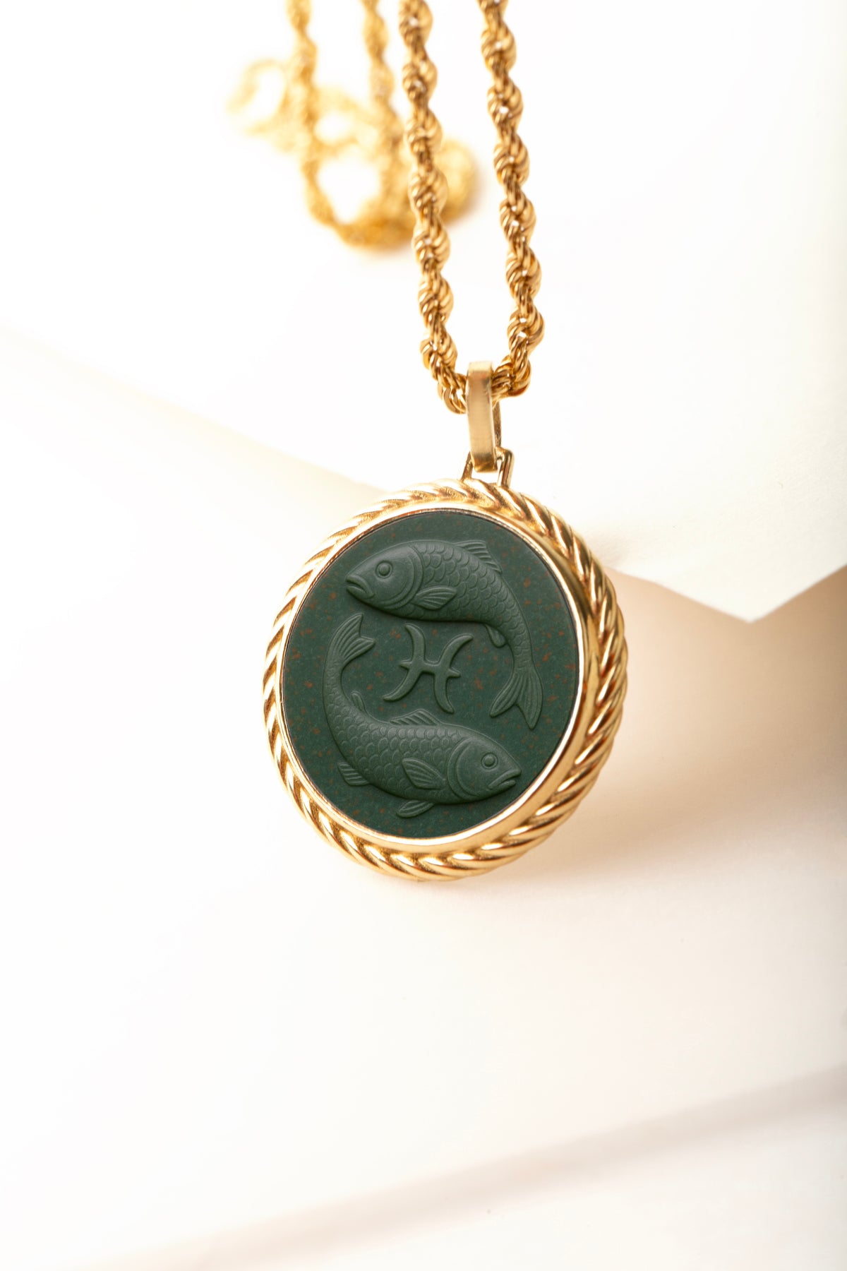 BLOODSTONE PISCES NECKLACE